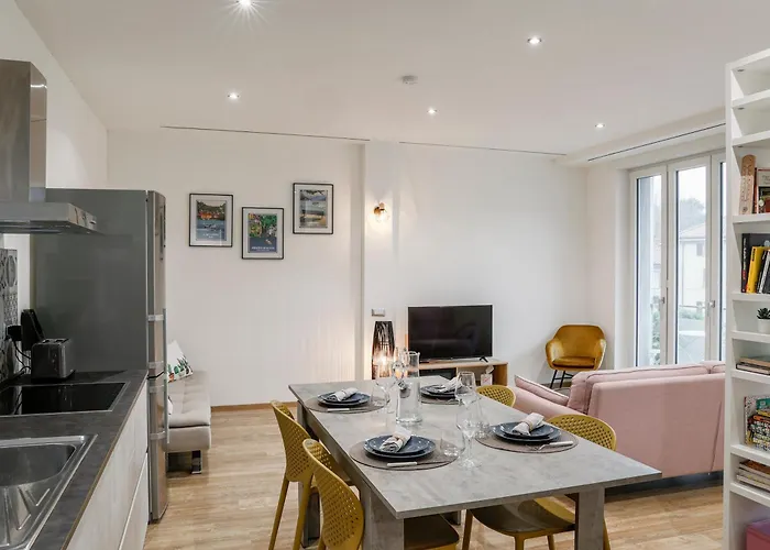 Fuori Le Mura - Balcony & A/c Como